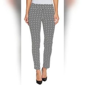 Krazy Larry Pull-On Ankle Pants